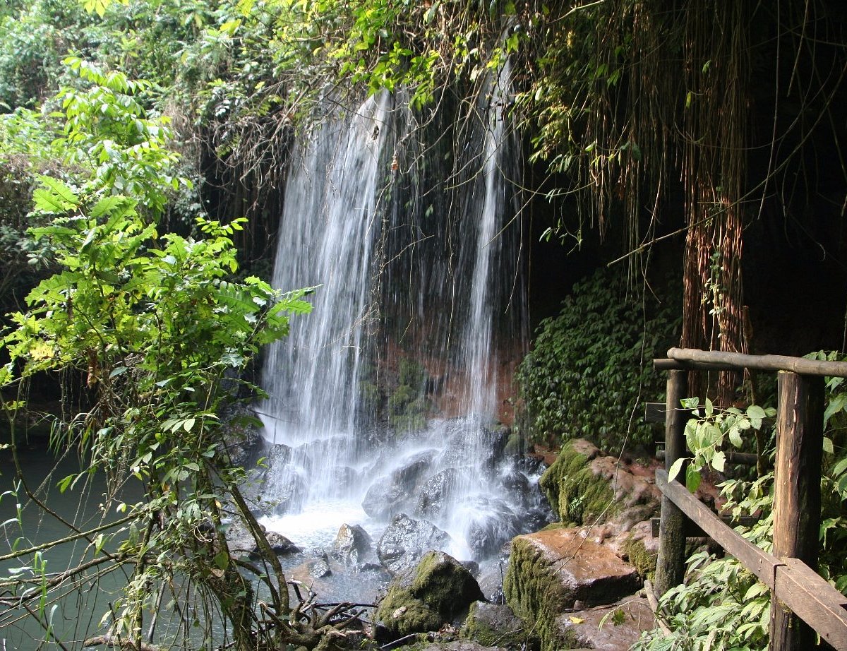 Limestone cliffs and waterfall at Amabere ga Nyina Mwiru near Fort Portal